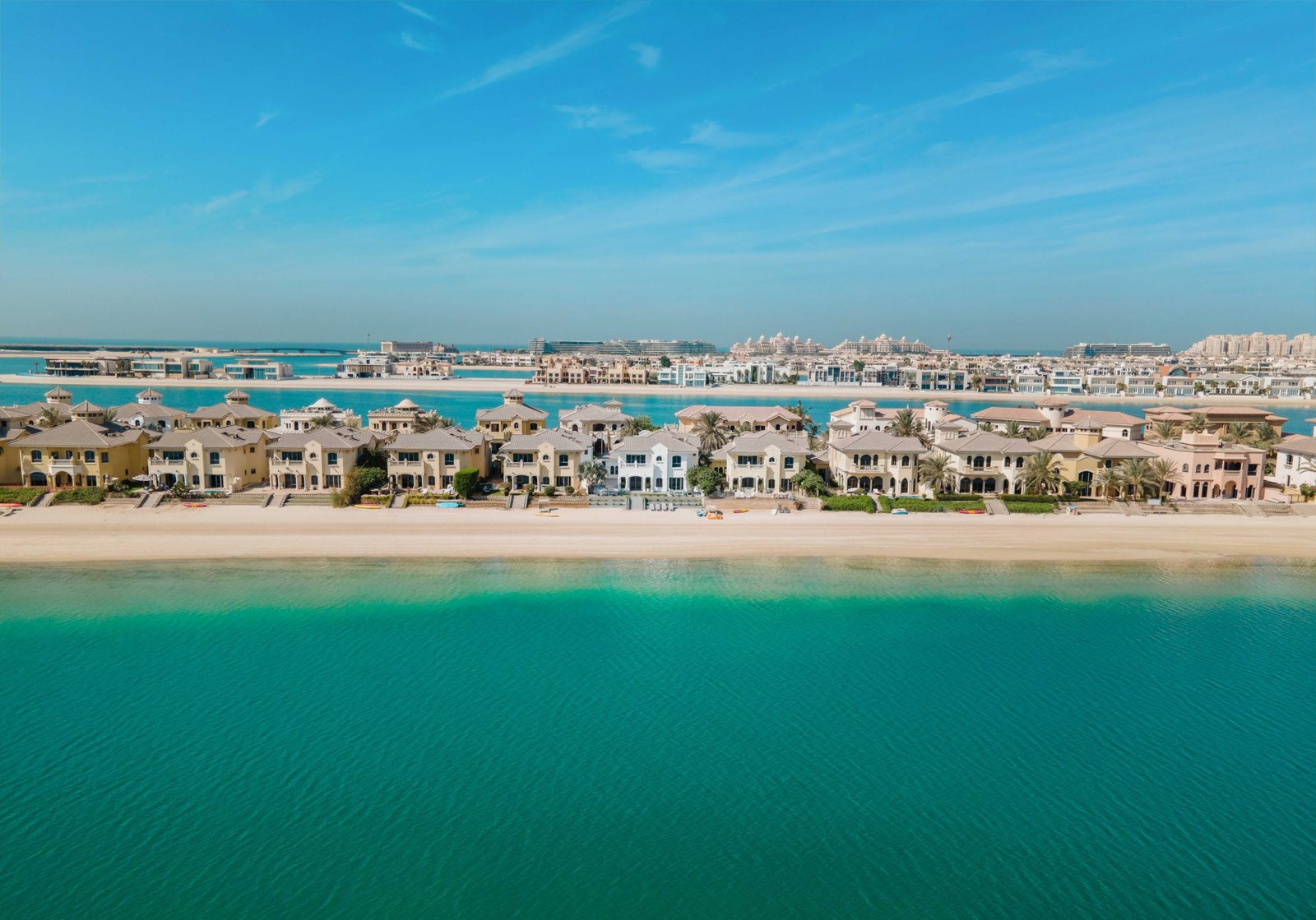 6 Bedroom Villa O FROND at the Palm Jumeirah full screen image